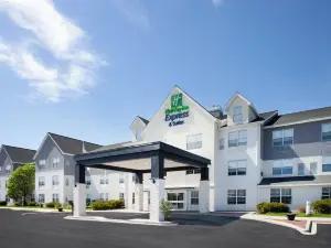 โรงแรมฮอลิเดย์อินน์เอ็กซ์เพรสแอนด์สวีทส์ พอร์ตวอชิงตัน บาย IHG