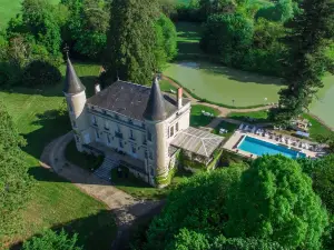 Chateau les VALLÉES