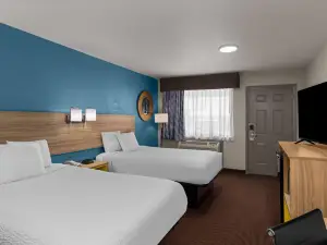 Days Inn by Wyndham Pratt