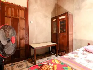 Iran Homestay