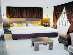 Fawzy Hotel