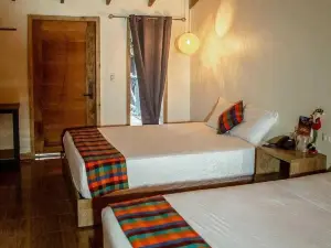 Mayan Hills Resort