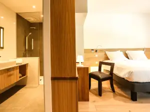 Appartement Révolution - Decoration and High-End Services