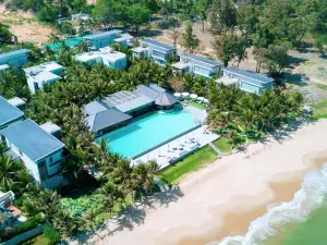 Villa Del Sol Beach Resort & Spa