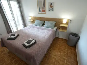 Loutraki Seaview Firstline