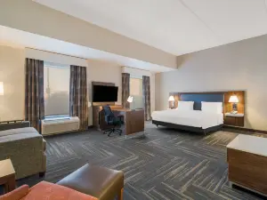 Hampton Inn & Suites Plattsburgh