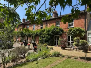 Scarborough Hill Country Inn
