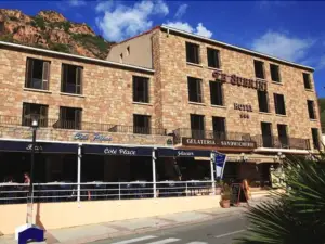 Hôtel & Résidence le Subrini