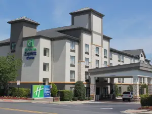 Holiday Inn Express & Suites CHARLOTTE-CONCORD-I-85 by IHG