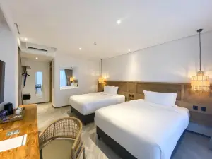 Solea Reef Anda Resort