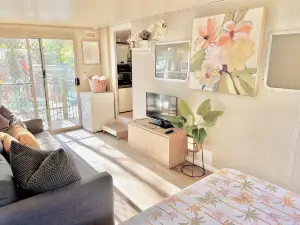 Mornington Peninsula Retro Caravans