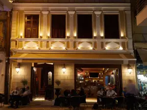 Veritas Boutique Art Hotel