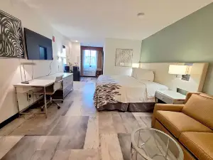 Travelodge by Wyndham Indianapolis Speedway