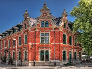 호텔 추어 헤네