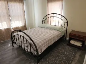Cozy Home Plainview