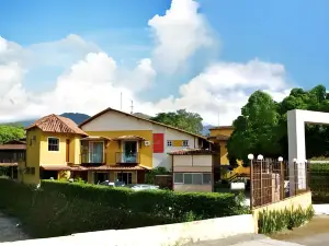 โรงแรมคาซ่าเอ็นแคนทาดาเปเนโด