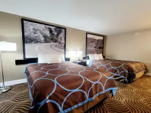 Super 8 by Wyndham Marion NC