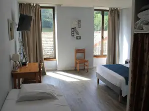 Logis Hotel Le Saint Clement