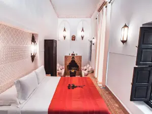 Ambre Epices Medina Riad