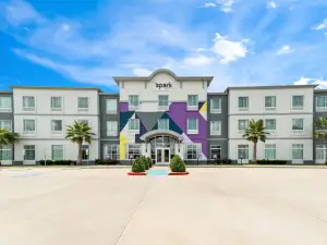 Spark By Hilton Victoria