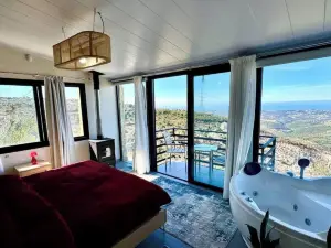 Laylandi Belle Alali Batroun With Tub