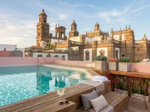 Veintiuno Emblematic Hotels by Airnest