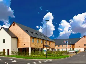 Holiday Inn Express LONDON - EPSOM DOWNS by IHG