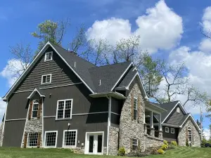 6400 sq ft of French country 7 bed hot tub and movie theater