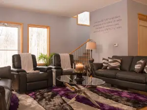 River Spring Lodge