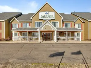 Garrison Inn & Suites