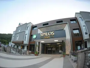 Spilos Hotel