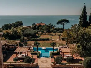 탈리치 힐 - 러스틱 빌라