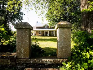 Harlem Stonegate B&B