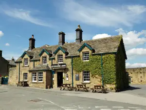The Pilsley Inn - Chatsworth