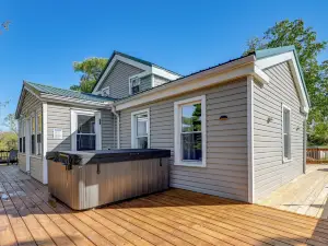 Pet-Friendly Seneca Lake Home w/ Private Deck