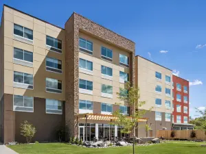 Holiday Inn Express & Suites Duluth North - Miller Hill by IHG