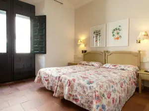 萊昂諾爾德阿基塔尼亞酒店