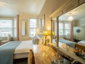 OYO Lina Guest House