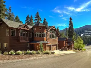 Heavenly Mountain Chalet - Skiing, Pets, Hot Tub