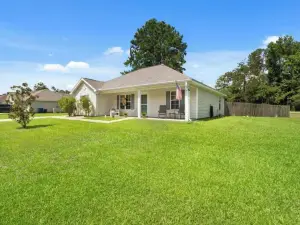 Near Fort Polk • Gameroom • Fire Pit • Golf • Beach