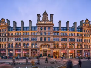 Roomzzz Manchester Victoria