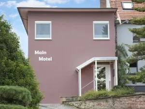 Main Motel