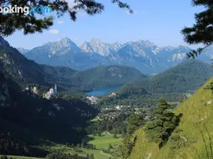 Alpina Sonnen-Appartements Füssen incl XL-Sonnen-Terrasse & Königscard