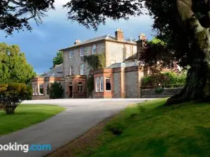 Mabie House Hotel