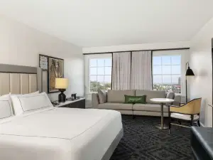 Mills House Charleston, Curio Collection by Hilton