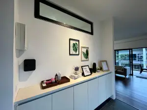 Roxy Sematan Beach Townhouse ( Haven Nook )