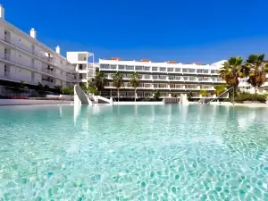 Gara Suites Golf & Spa