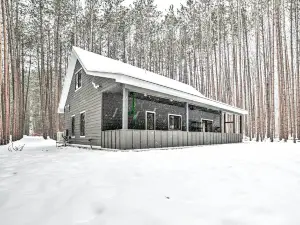 Bellaire Family Cabin All-Season Retreat!