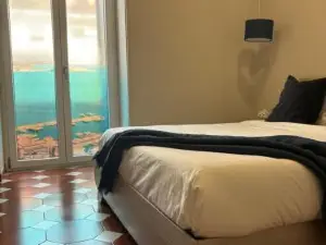Vesuvio House