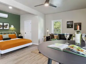 Tranquility Terrace Studio